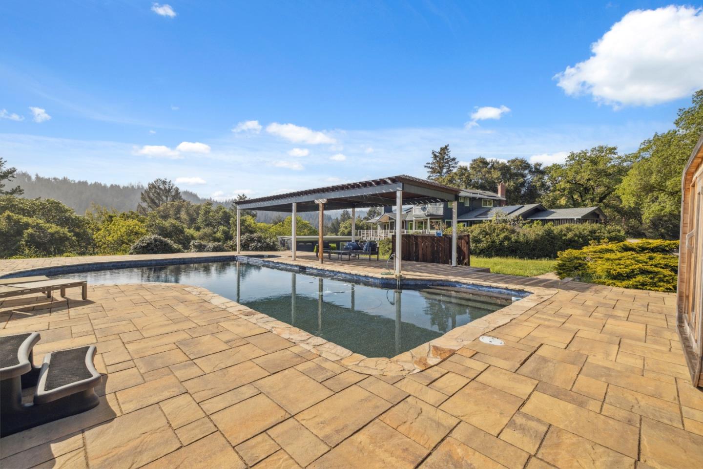 Detail Gallery Image 66 of 102 For 240 Buck Knoll Rd, Boulder Creek,  CA 95006 - 6 Beds | 4 Baths
