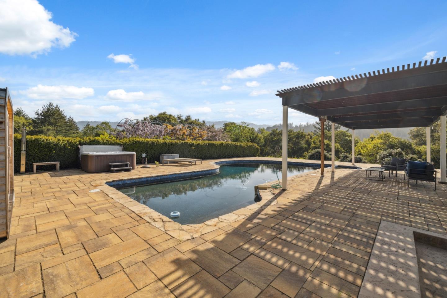 Detail Gallery Image 68 of 102 For 240 Buck Knoll Rd, Boulder Creek,  CA 95006 - 6 Beds | 4 Baths