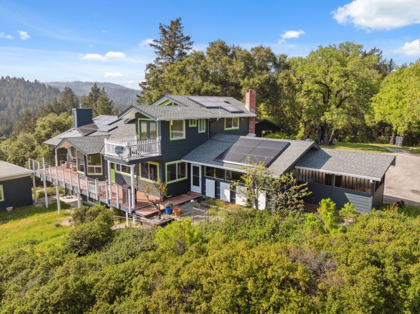 Detail Gallery Image 81 of 102 For 240 Buck Knoll Rd, Boulder Creek,  CA 95006 - 6 Beds | 4 Baths