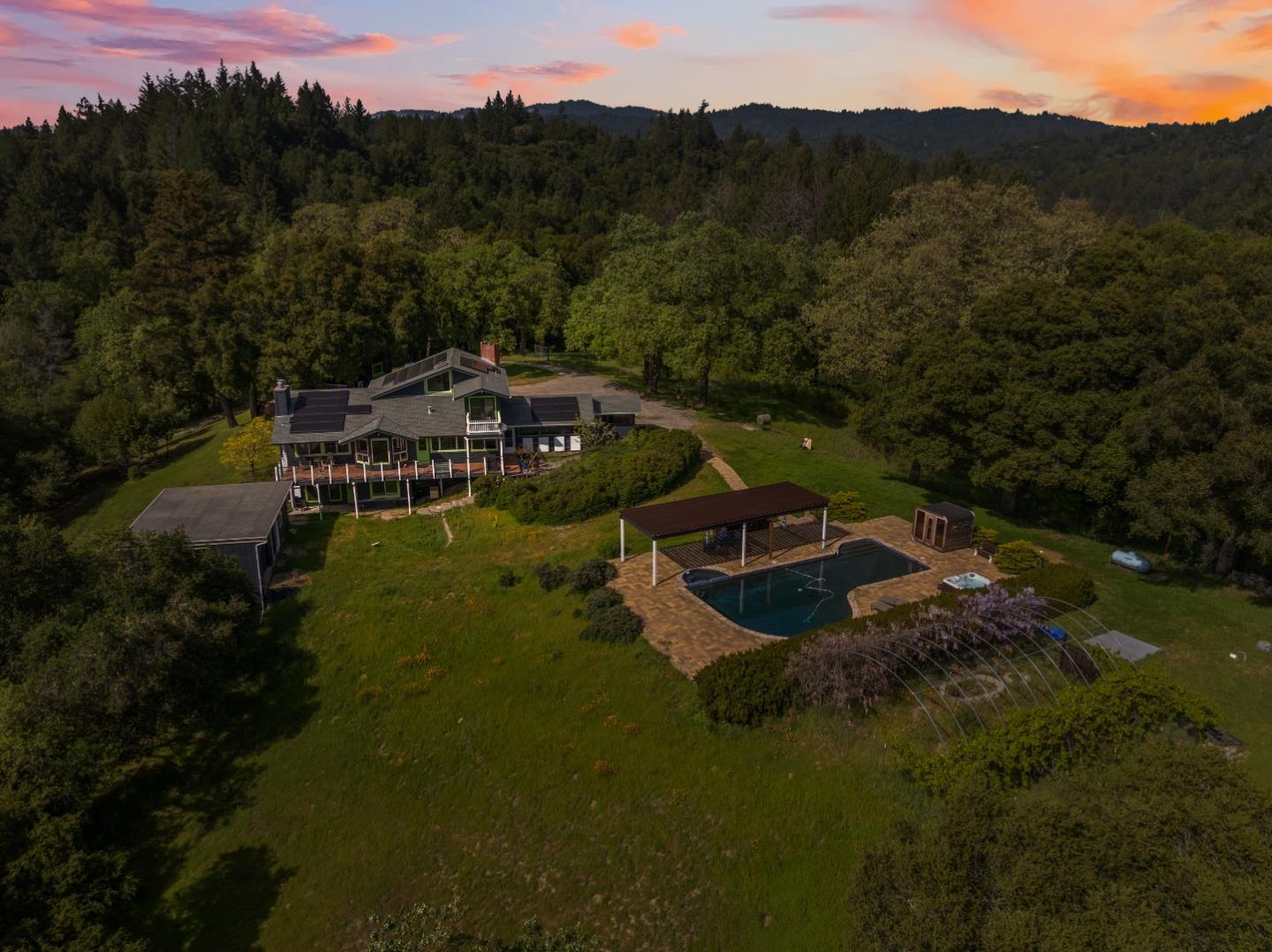 Detail Gallery Image 94 of 102 For 240 Buck Knoll Rd, Boulder Creek,  CA 95006 - 6 Beds | 4 Baths