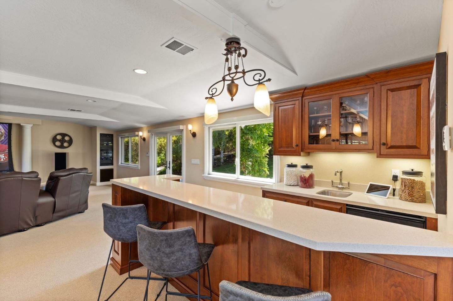 Detail Gallery Image 63 of 81 For 16541 Cypress Way, Los Gatos,  CA 95030 - 5 Beds | 5/3 Baths