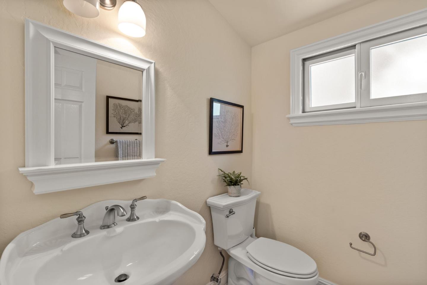 Detail Gallery Image 64 of 81 For 16541 Cypress Way, Los Gatos,  CA 95030 - 5 Beds | 5/3 Baths