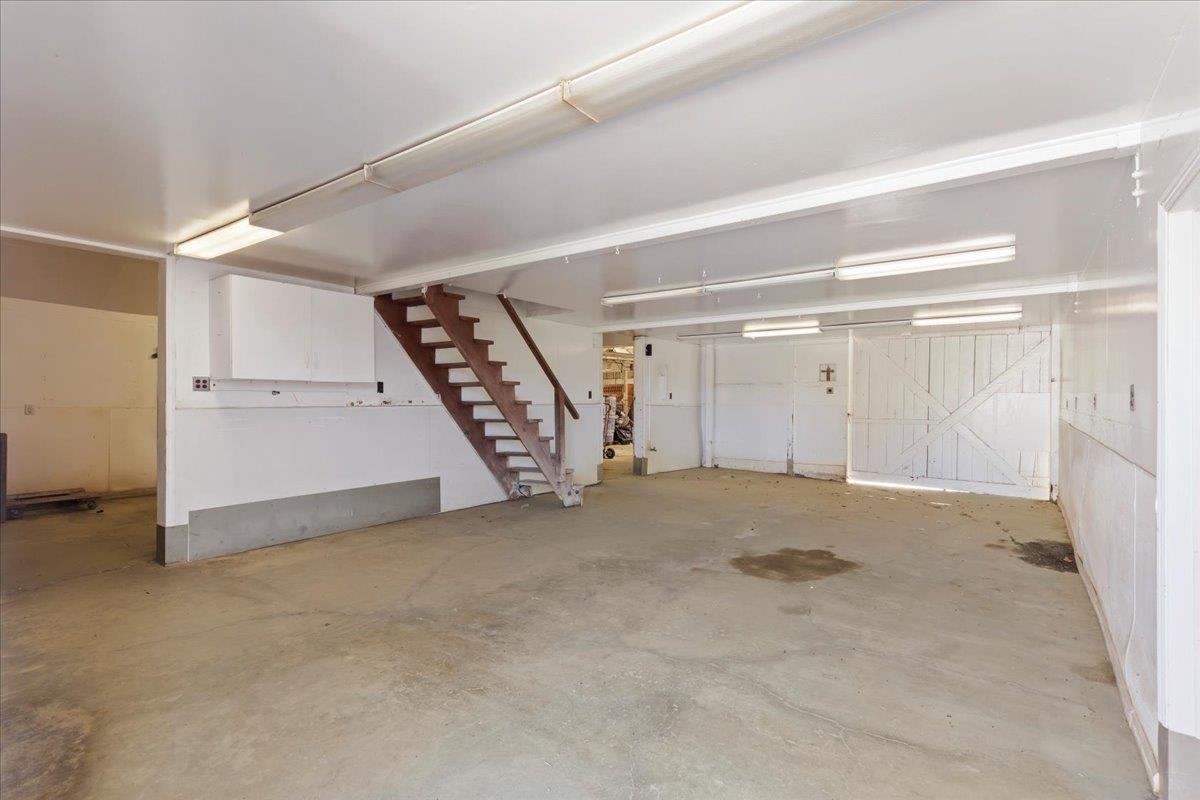 Detail Gallery Image 41 of 50 For 703 & 703a Hall Rd, Royal Oaks,  CA 95076 - 5 Beds | 3/1 Baths