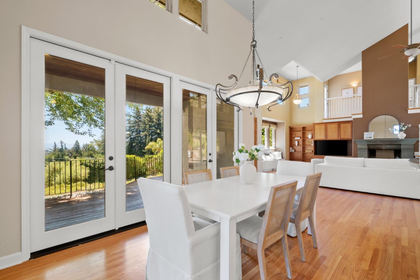 Detail Gallery Image 25 of 88 For 125 Orchard Heights Ln, Corralitos,  CA 95076 - 3 Beds | 3 Baths