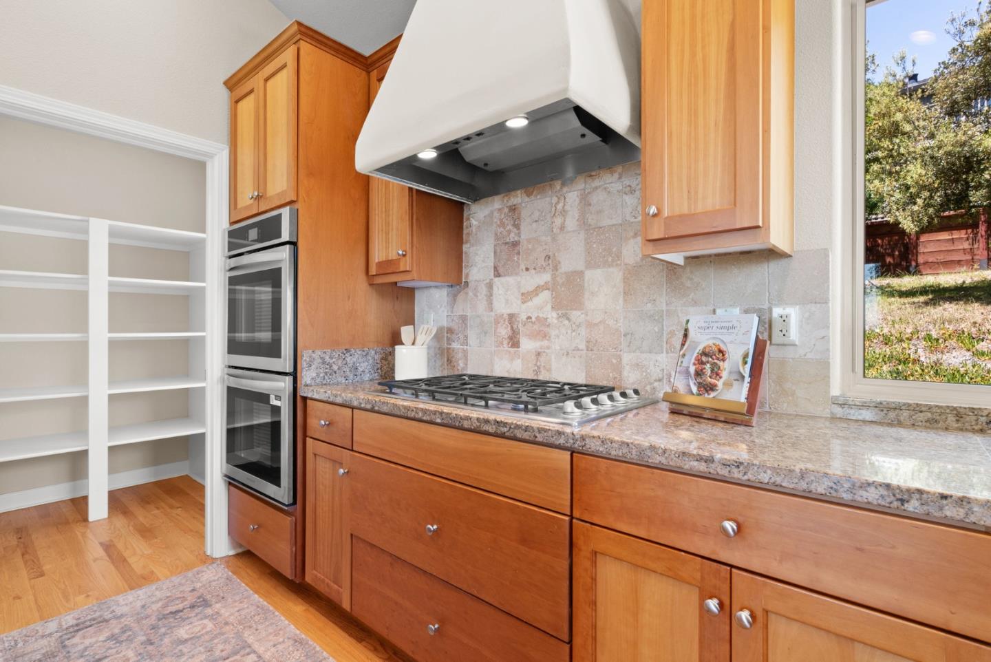 Detail Gallery Image 37 of 88 For 125 Orchard Heights Ln, Corralitos,  CA 95076 - 3 Beds | 3 Baths