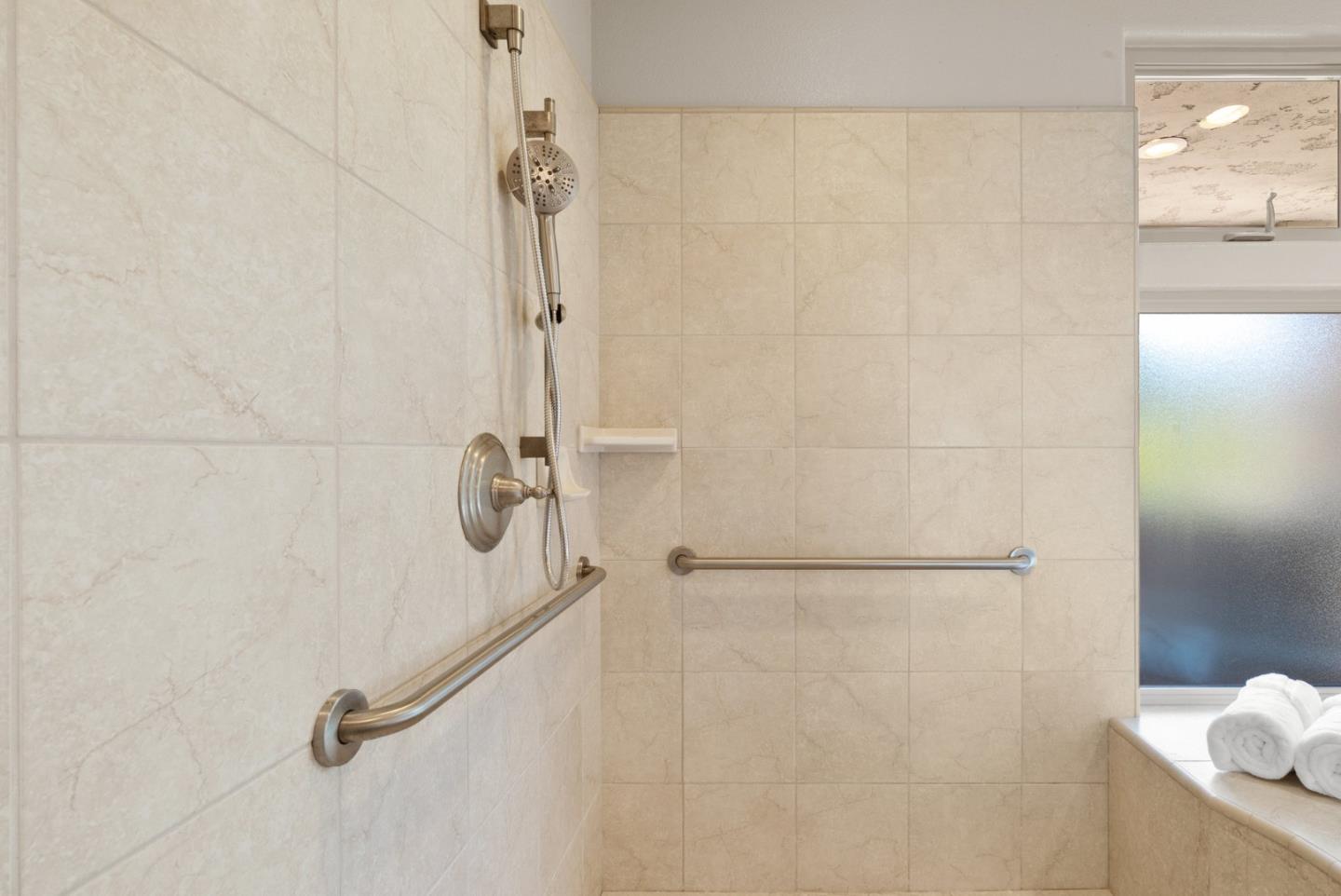 Detail Gallery Image 54 of 88 For 125 Orchard Heights Ln, Corralitos,  CA 95076 - 3 Beds | 3 Baths