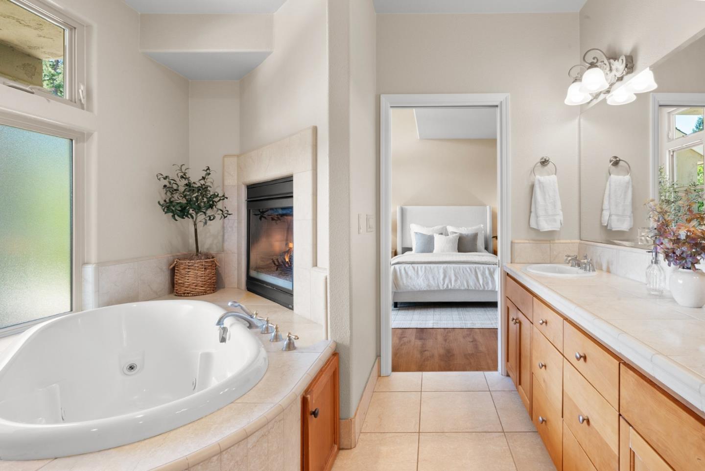 Detail Gallery Image 55 of 88 For 125 Orchard Heights Ln, Corralitos,  CA 95076 - 3 Beds | 3 Baths