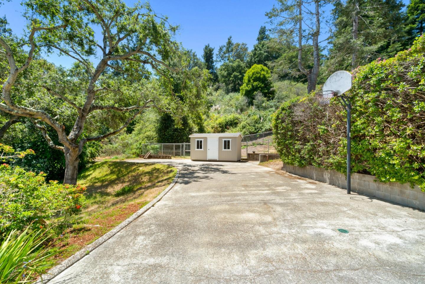 Detail Gallery Image 81 of 88 For 125 Orchard Heights Ln, Corralitos,  CA 95076 - 3 Beds | 3 Baths