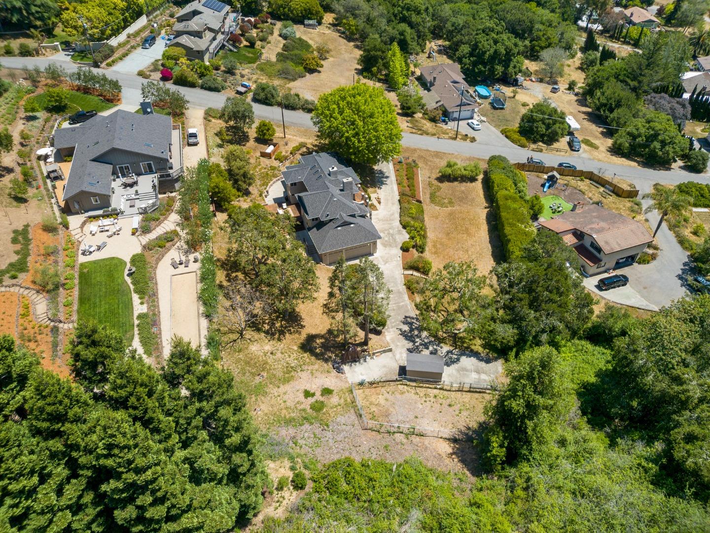 Detail Gallery Image 85 of 88 For 125 Orchard Heights Ln, Corralitos,  CA 95076 - 3 Beds | 3 Baths