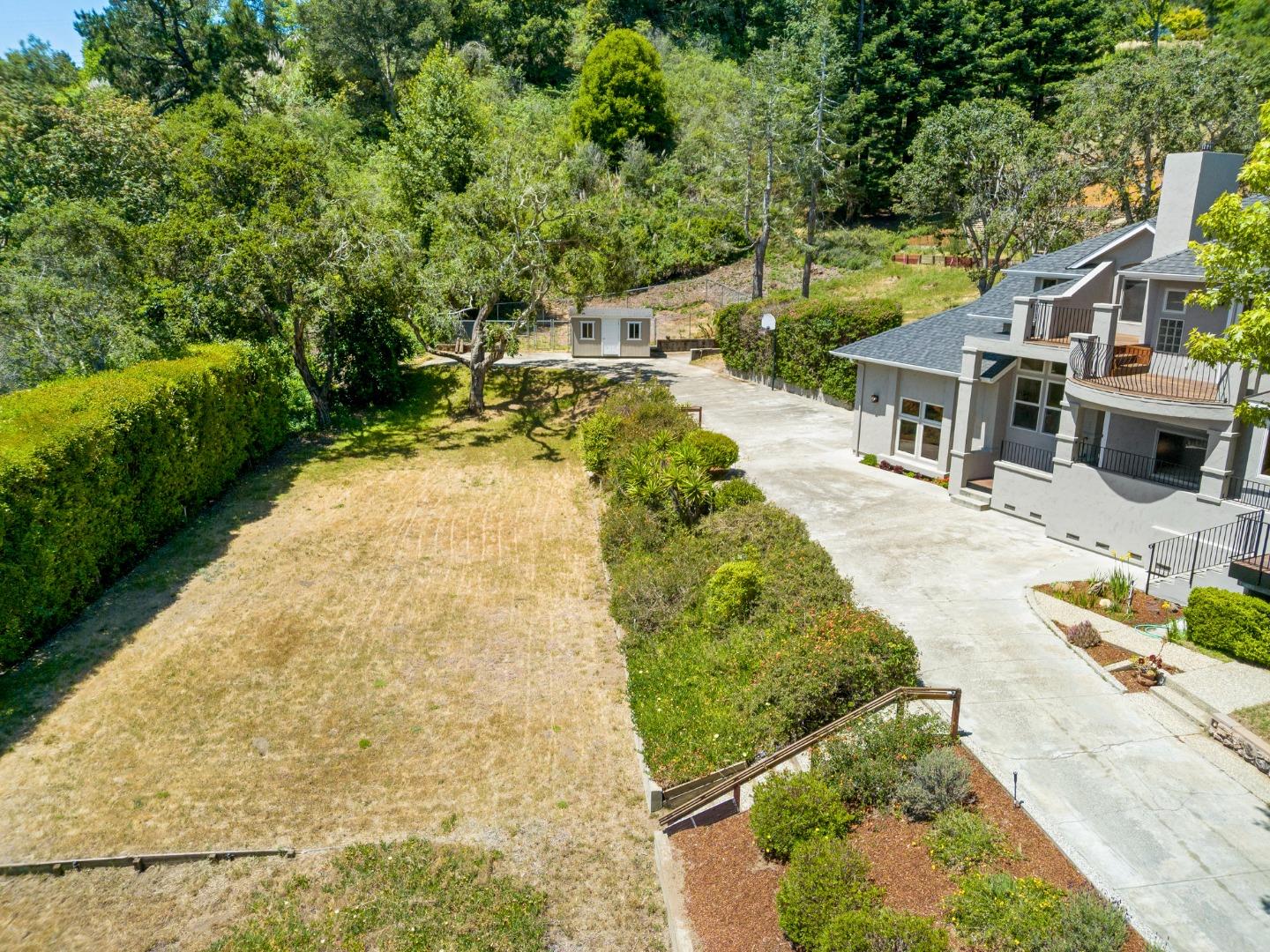 Detail Gallery Image 9 of 88 For 125 Orchard Heights Ln, Corralitos,  CA 95076 - 3 Beds | 3 Baths