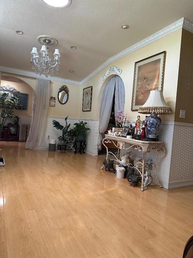 Detail Gallery Image 13 of 38 For 1202 Pecos Way, Sunnyvale,  CA 94089 - 3 Beds | 2 Baths