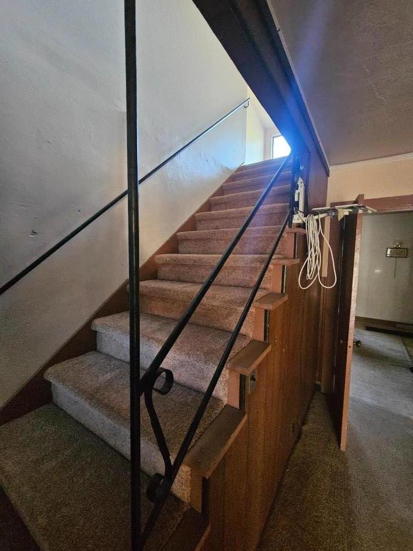 Detail Gallery Image 10 of 12 For 940 Llagas Rd, Morgan Hill,  CA 95037 - 3 Beds | 2 Baths