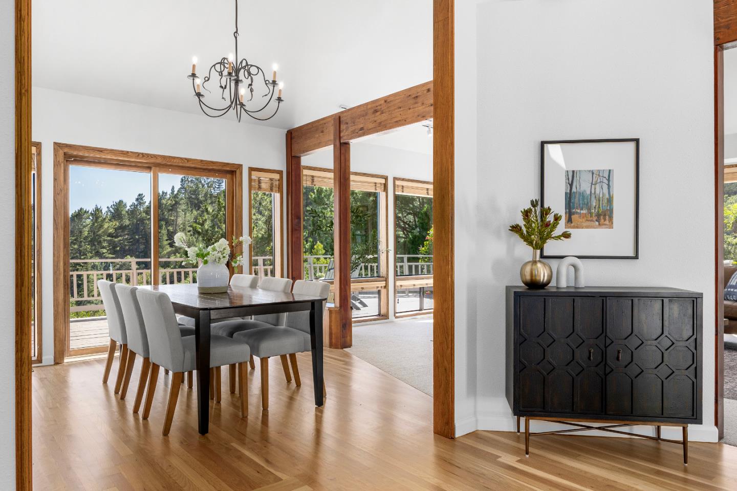 Detail Gallery Image 17 of 66 For 220 Hidden Valley Rdg, Soquel,  CA 95073 - 4 Beds | 3 Baths