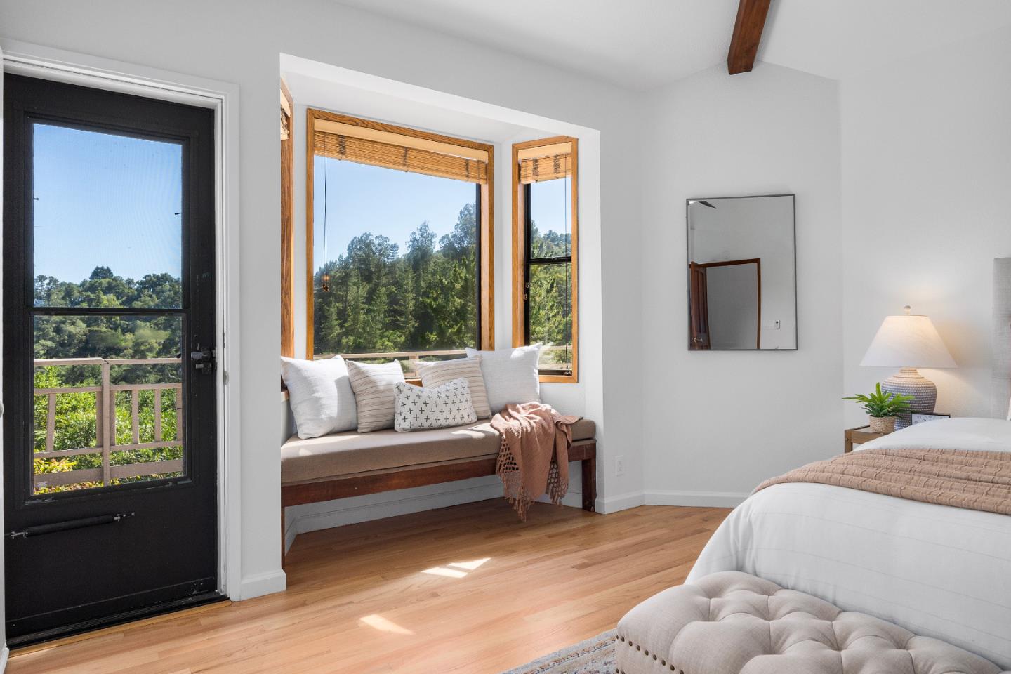 Detail Gallery Image 20 of 66 For 220 Hidden Valley Rdg, Soquel,  CA 95073 - 4 Beds | 3 Baths