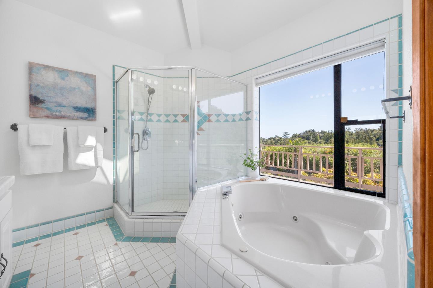 Detail Gallery Image 24 of 66 For 220 Hidden Valley Rdg, Soquel,  CA 95073 - 4 Beds | 3 Baths