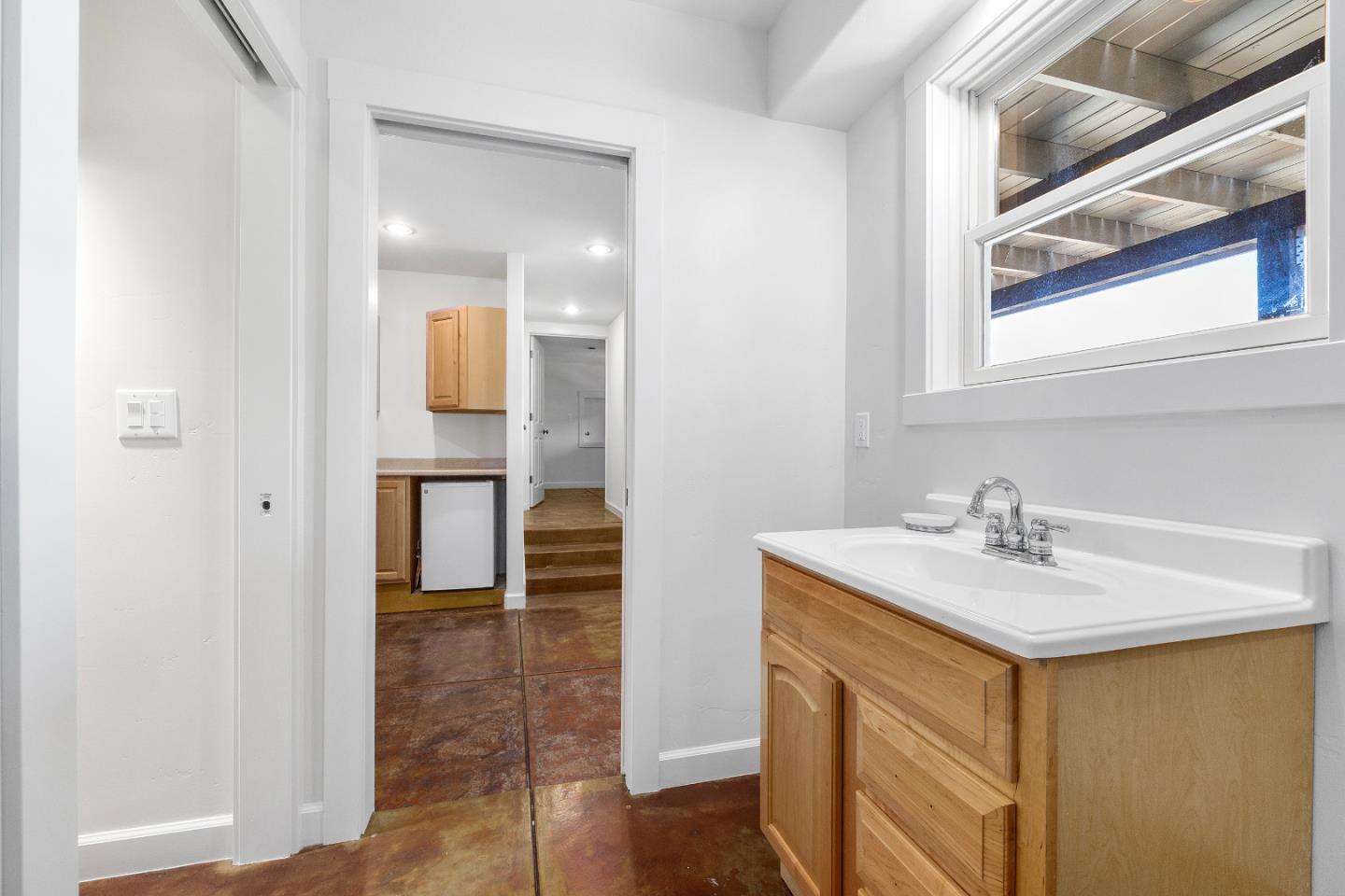Detail Gallery Image 39 of 66 For 220 Hidden Valley Rdg, Soquel,  CA 95073 - 4 Beds | 3 Baths