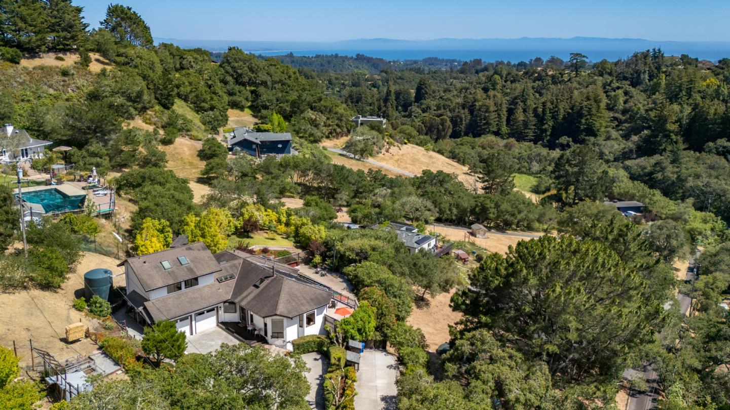 Detail Gallery Image 63 of 66 For 220 Hidden Valley Rdg, Soquel,  CA 95073 - 4 Beds | 3 Baths