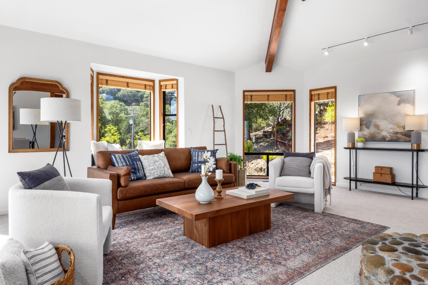 Detail Gallery Image 8 of 66 For 220 Hidden Valley Rdg, Soquel,  CA 95073 - 4 Beds | 3 Baths