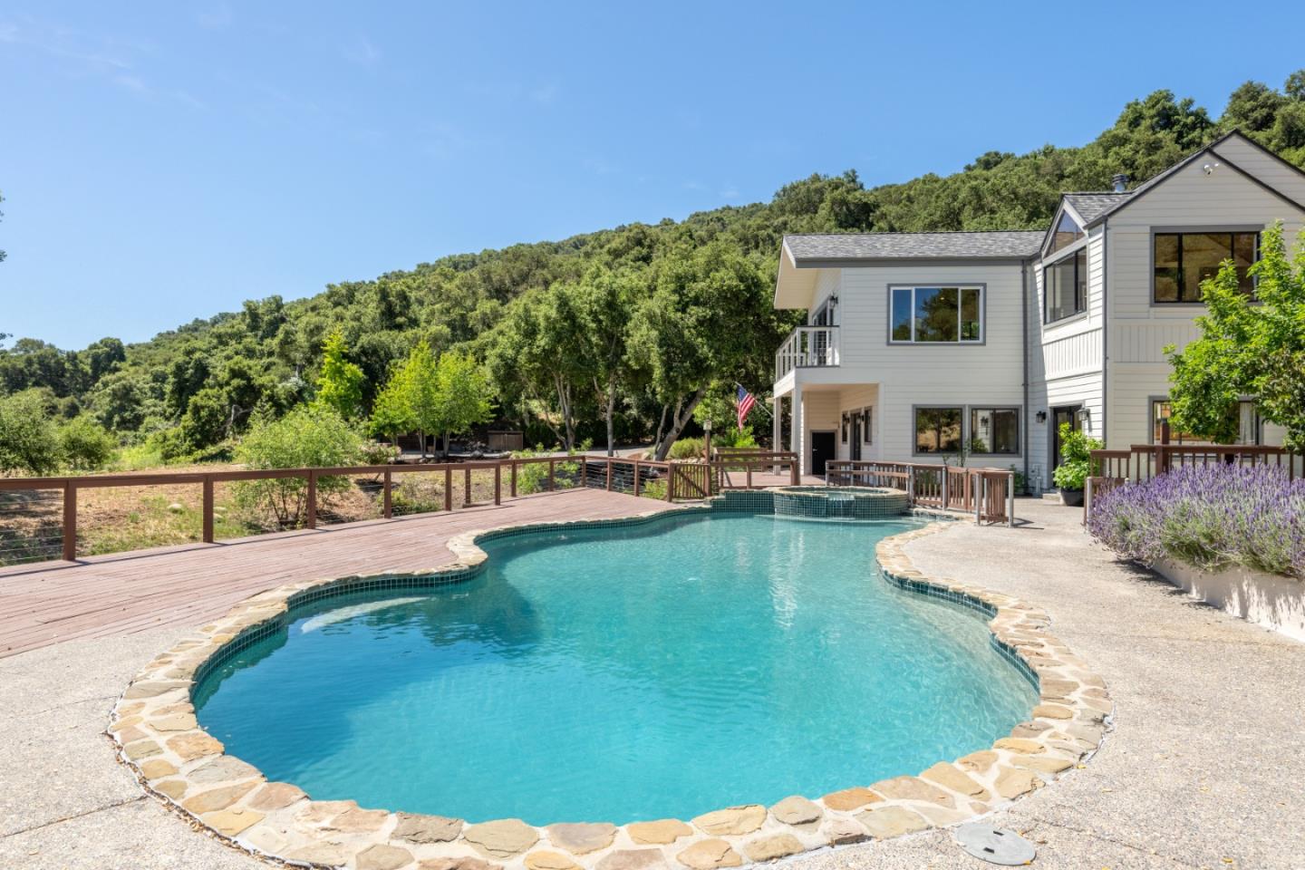 Detail Gallery Image 23 of 33 For 31315 via La Naranga, Carmel Valley,  CA 93924 - 4 Beds | 3/1 Baths