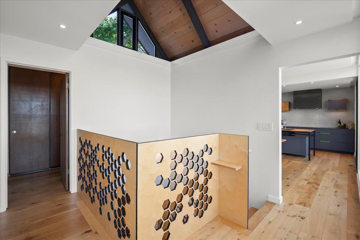 Detail Gallery Image 12 of 57 For 25 Grove St, Los Gatos,  CA 95030 - 3 Beds | 3/1 Baths