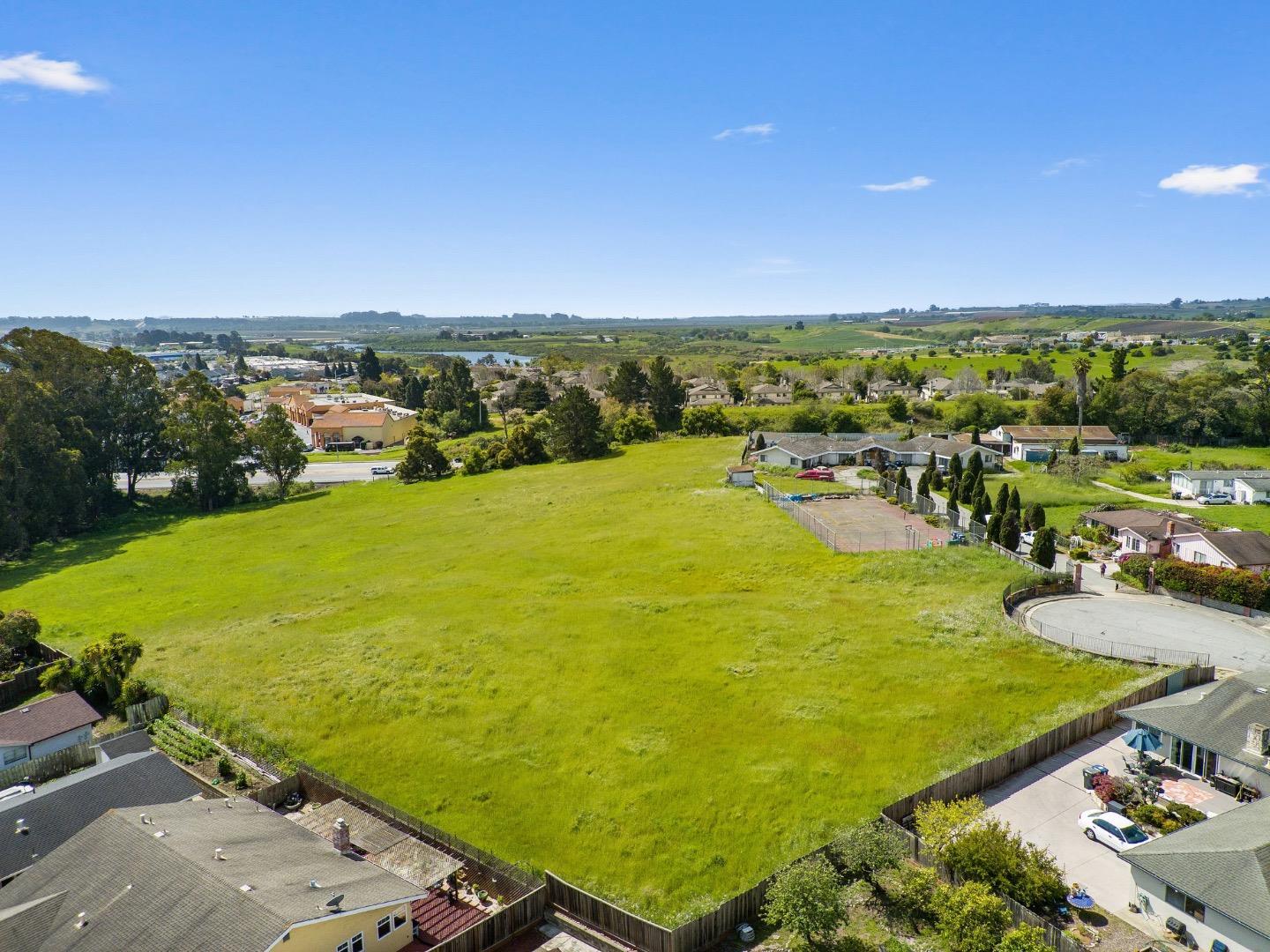 40 Eileen Street, Watsonville, CA, 95076