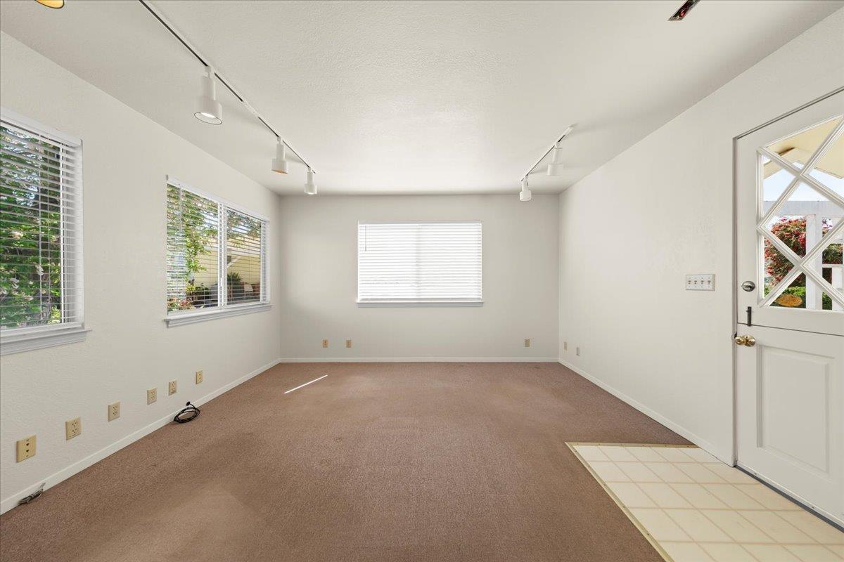Detail Gallery Image 23 of 39 For 703 & 703a Hall Rd, Royal Oaks,  CA 95076 - – Beds | – Baths