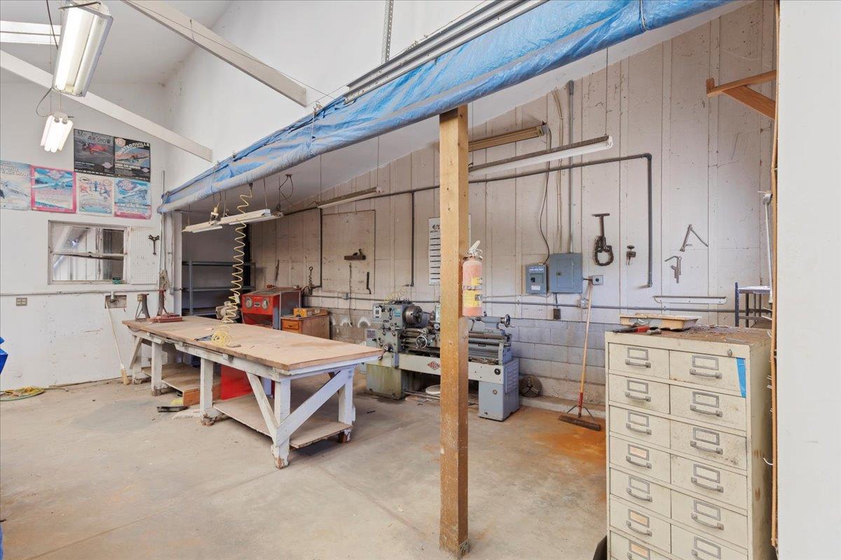 Detail Gallery Image 28 of 39 For 703 & 703a Hall Rd, Royal Oaks,  CA 95076 - – Beds | – Baths