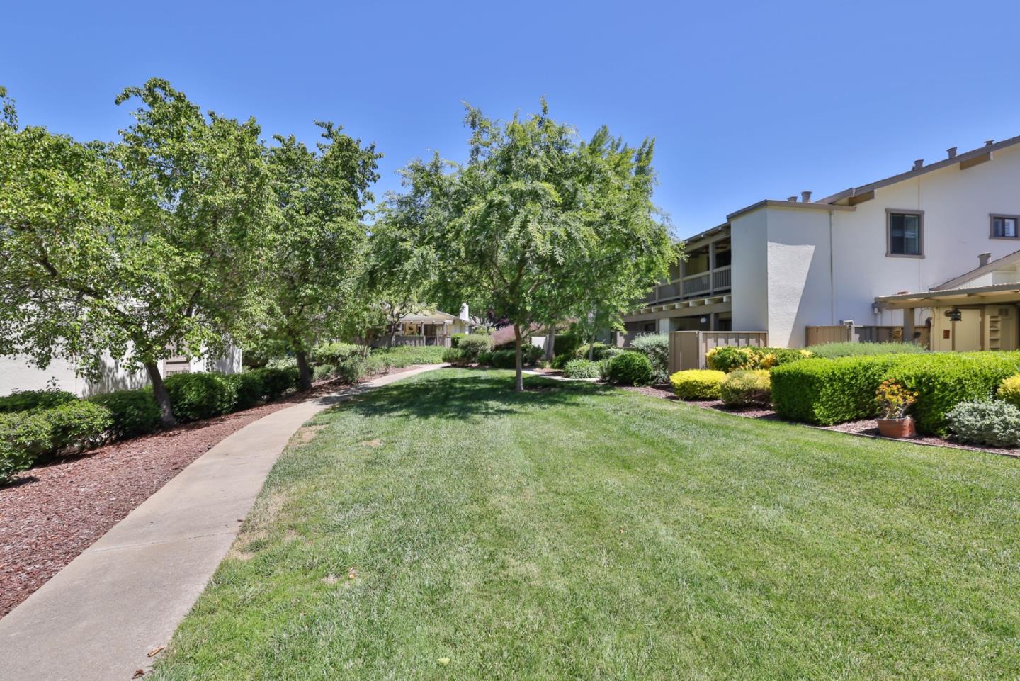 Detail Gallery Image 24 of 29 For 5111 Cribari Pl, San Jose,  CA 95135 - 2 Beds | 2 Baths