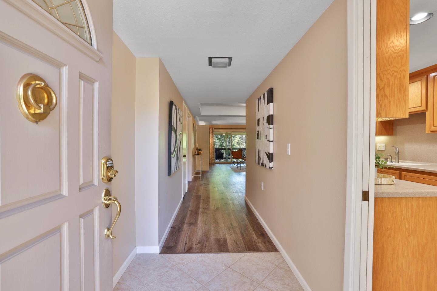 Detail Gallery Image 6 of 29 For 5111 Cribari Pl, San Jose,  CA 95135 - 2 Beds | 2 Baths
