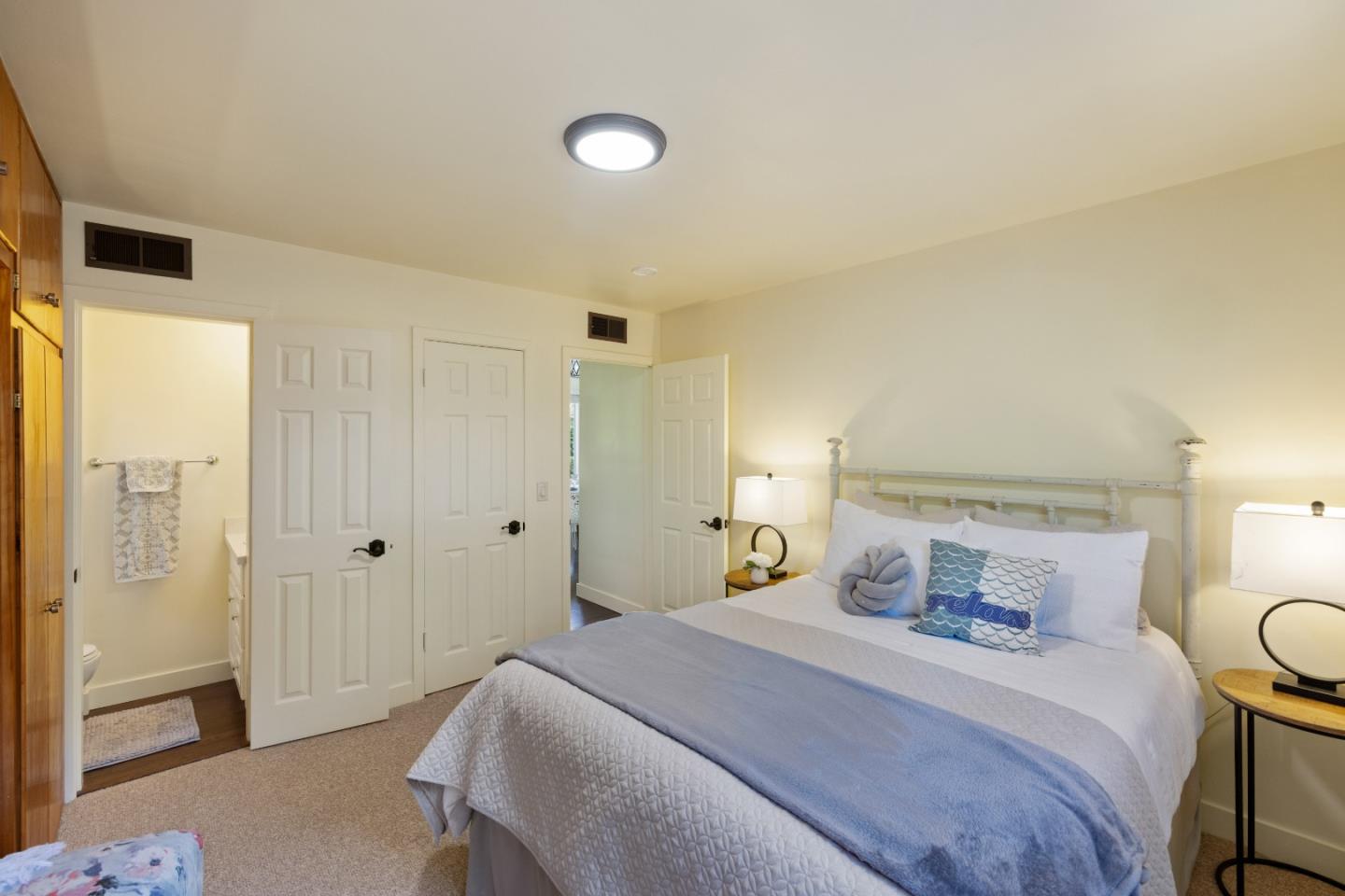 Detail Gallery Image 17 of 48 For 608 Congress Ave, Pacific Grove,  CA 93950 - 4 Beds | 2/1 Baths