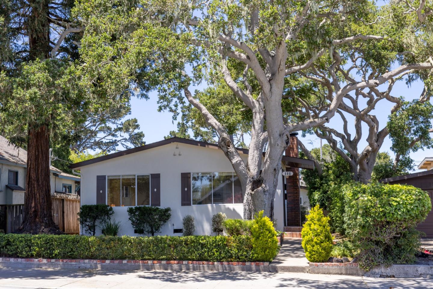 Detail Gallery Image 45 of 48 For 608 Congress Ave, Pacific Grove,  CA 93950 - 4 Beds | 2/1 Baths