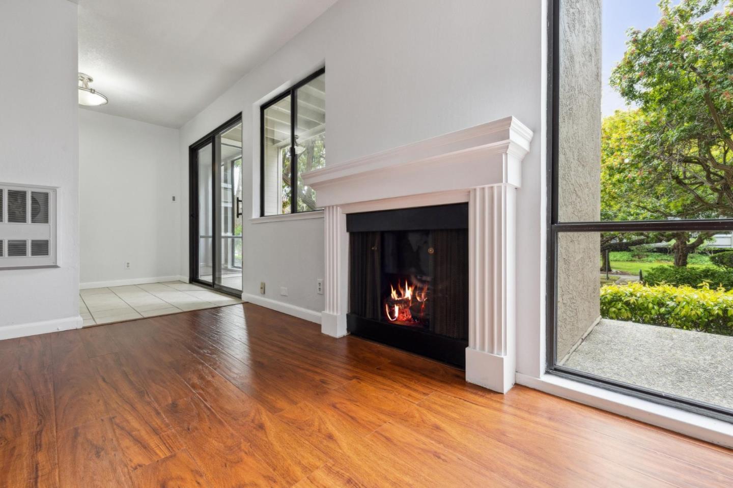 Detail Gallery Image 13 of 37 For 1061 Beach Park Blvd #108,  Foster City,  CA 94404 - 1 Beds | 1 Baths