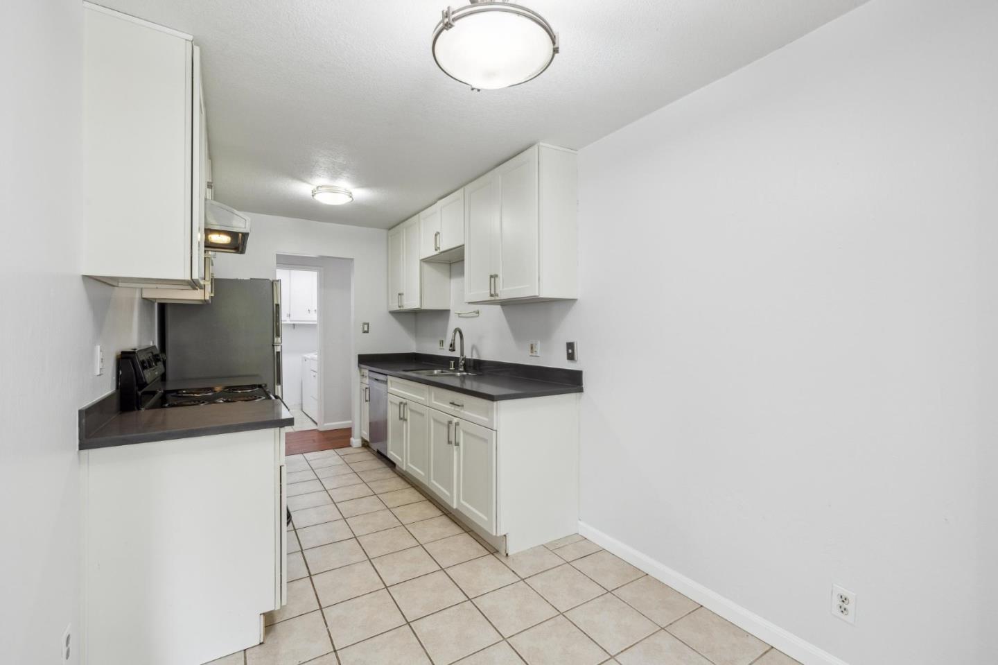 Detail Gallery Image 17 of 37 For 1061 Beach Park Blvd #108,  Foster City,  CA 94404 - 1 Beds | 1 Baths