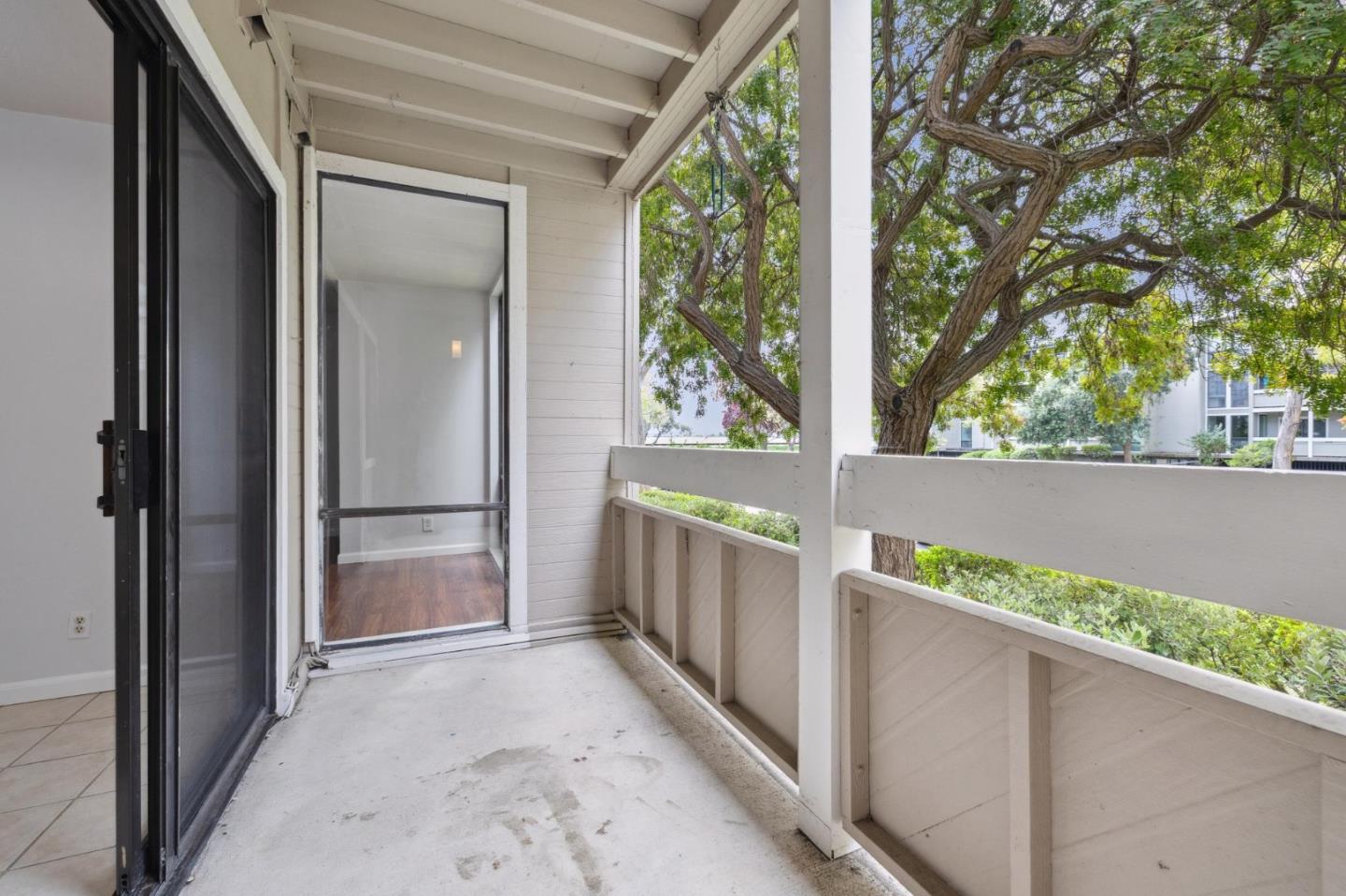 Detail Gallery Image 23 of 37 For 1061 Beach Park Blvd #108,  Foster City,  CA 94404 - 1 Beds | 1 Baths