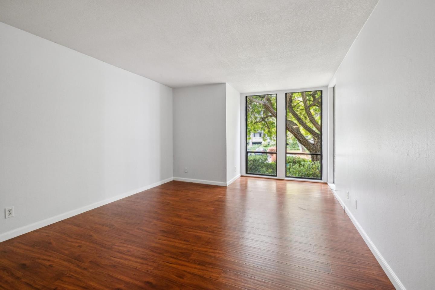 Detail Gallery Image 25 of 37 For 1061 Beach Park Blvd #108,  Foster City,  CA 94404 - 1 Beds | 1 Baths