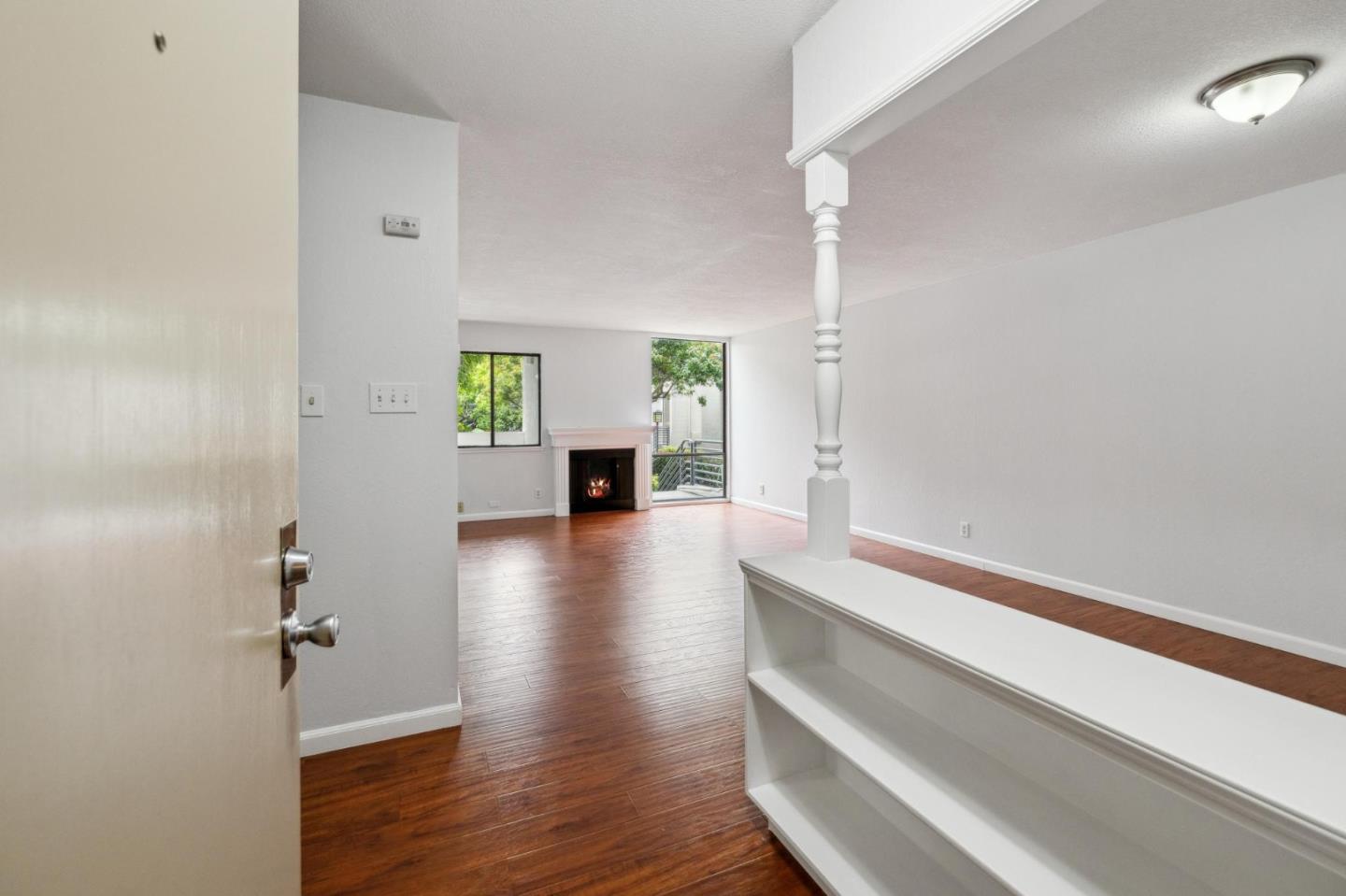 Detail Gallery Image 7 of 37 For 1061 Beach Park Blvd #108,  Foster City,  CA 94404 - 1 Beds | 1 Baths