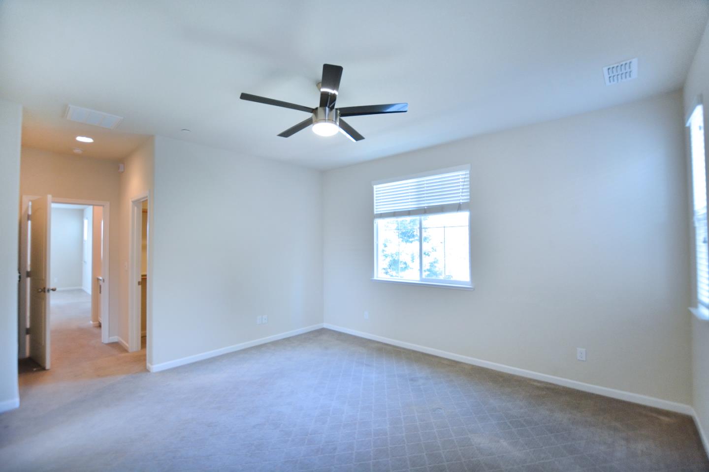Detail Gallery Image 21 of 29 For 3936 Purple Finch Ln, Modesto,  CA 95355 - 4 Beds | 3 Baths