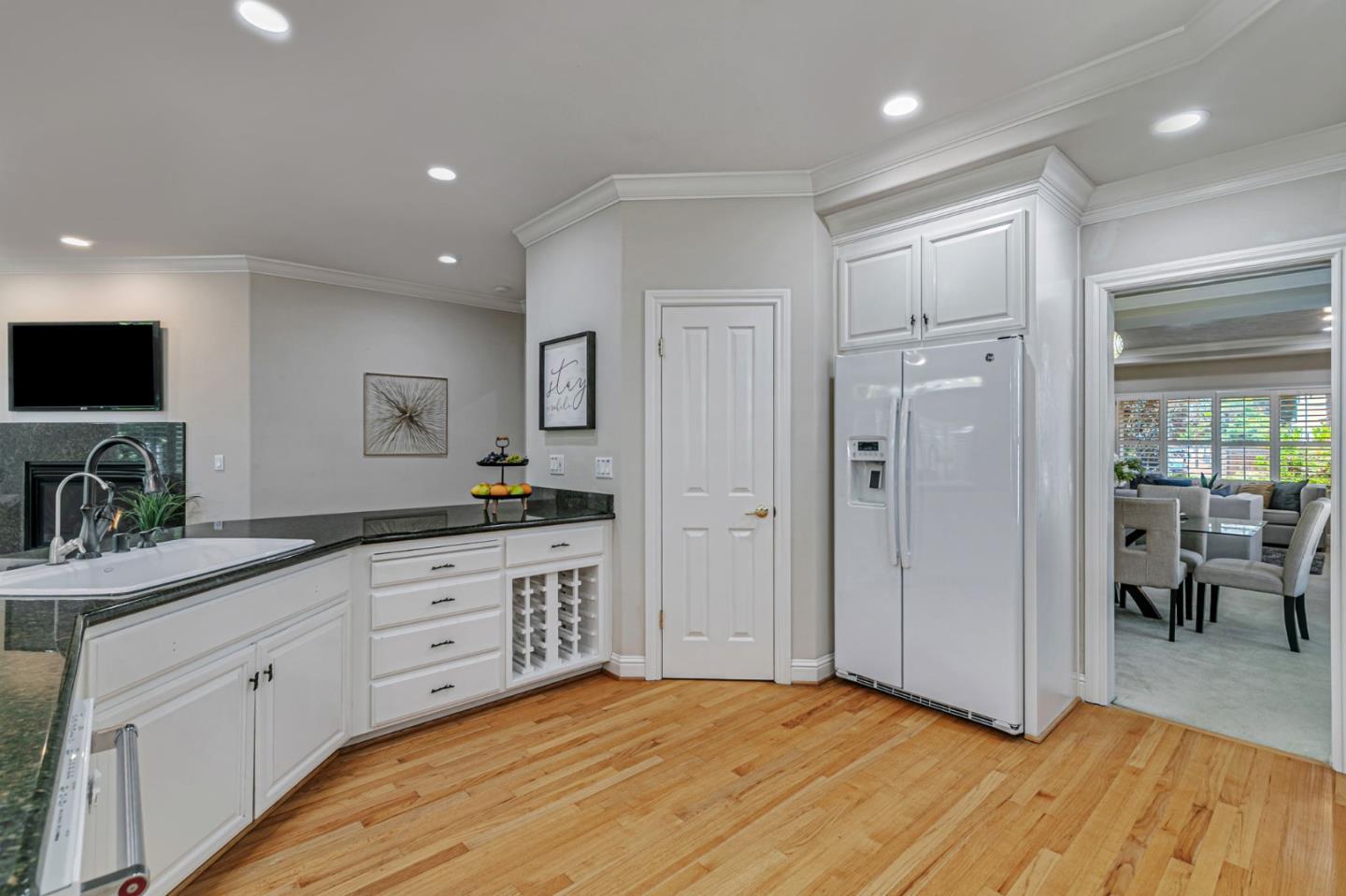 Detail Gallery Image 15 of 61 For 417 Belmont Ave, San Jose,  CA 95125 - 4 Beds | 3 Baths