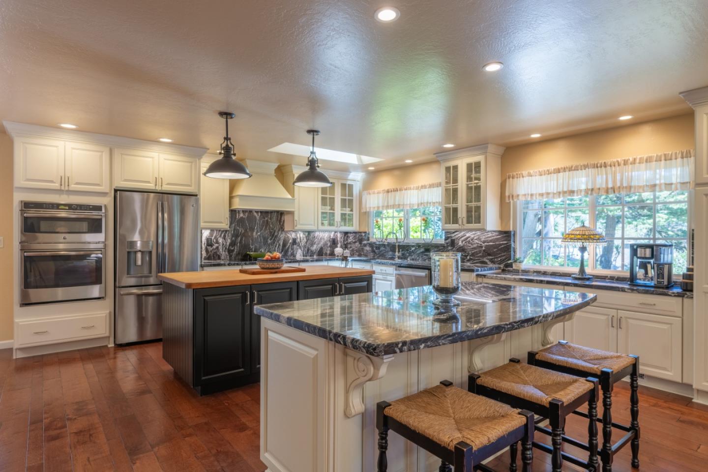 Detail Gallery Image 13 of 36 For 5 Wyndemere Vale, Monterey,  CA 93940 - 3 Beds | 2 Baths