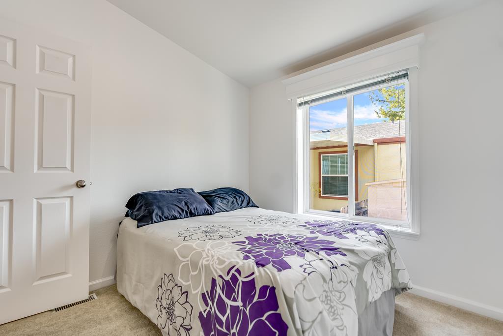 Detail Gallery Image 11 of 16 For 6011 Scotts Valley Dr #15,  Scotts Valley,  CA 95066 - 4 Beds | 2 Baths