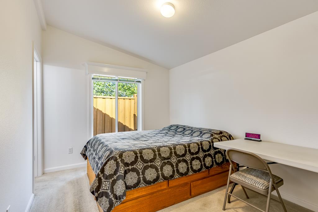 Detail Gallery Image 14 of 16 For 6011 Scotts Valley Dr #15,  Scotts Valley,  CA 95066 - 4 Beds | 2 Baths