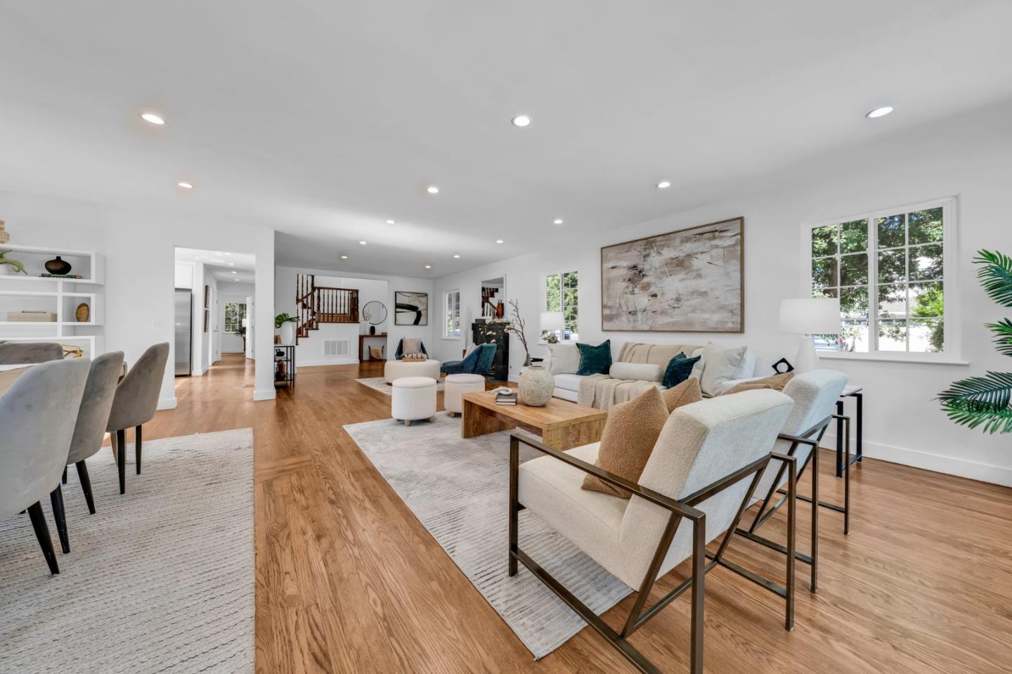 Detail Gallery Image 13 of 63 For 23951 Spalding Ave, Los Altos,  CA 94024 - 4 Beds | 2 Baths