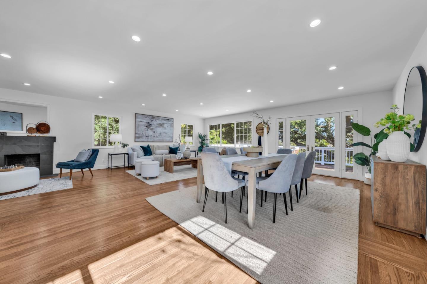 Detail Gallery Image 16 of 63 For 23951 Spalding Ave, Los Altos,  CA 94024 - 4 Beds | 2 Baths