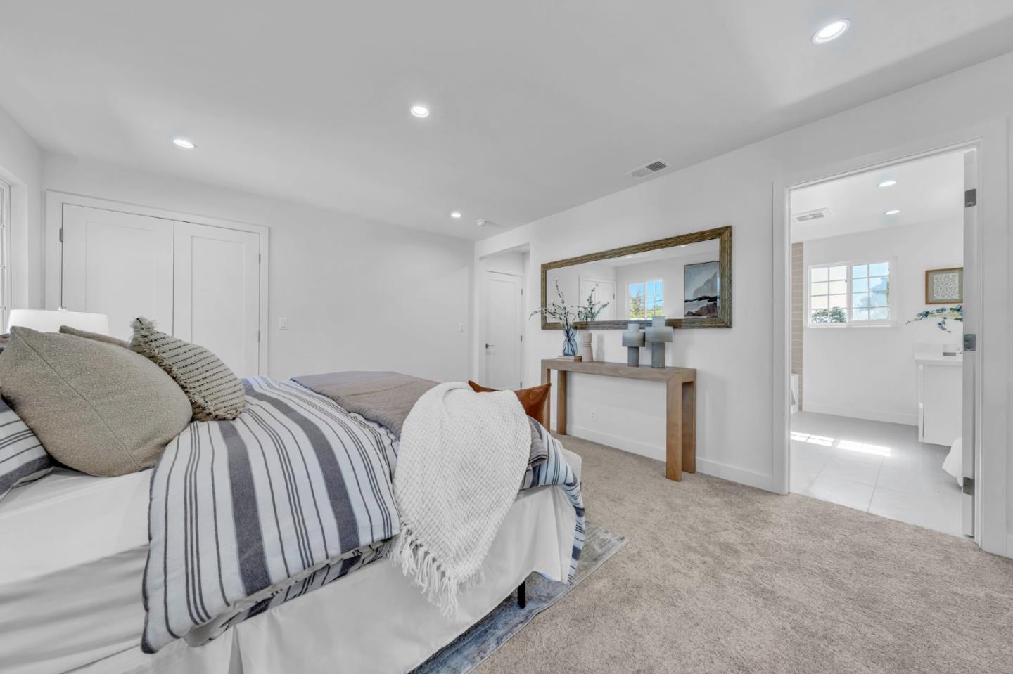 Detail Gallery Image 41 of 63 For 23951 Spalding Ave, Los Altos,  CA 94024 - 4 Beds | 2 Baths
