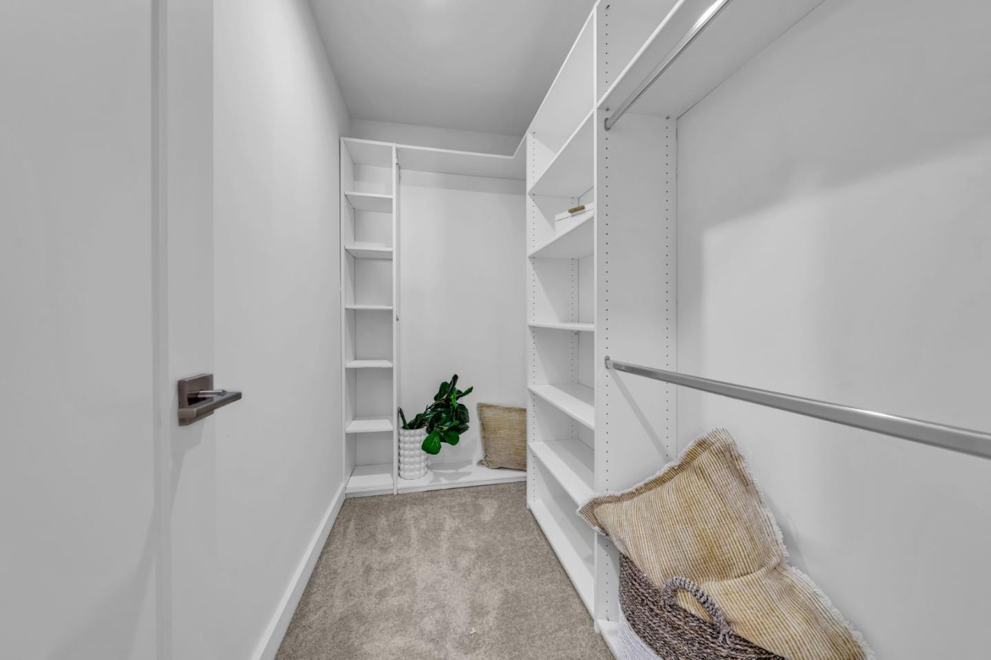Detail Gallery Image 45 of 63 For 23951 Spalding Ave, Los Altos,  CA 94024 - 4 Beds | 2 Baths