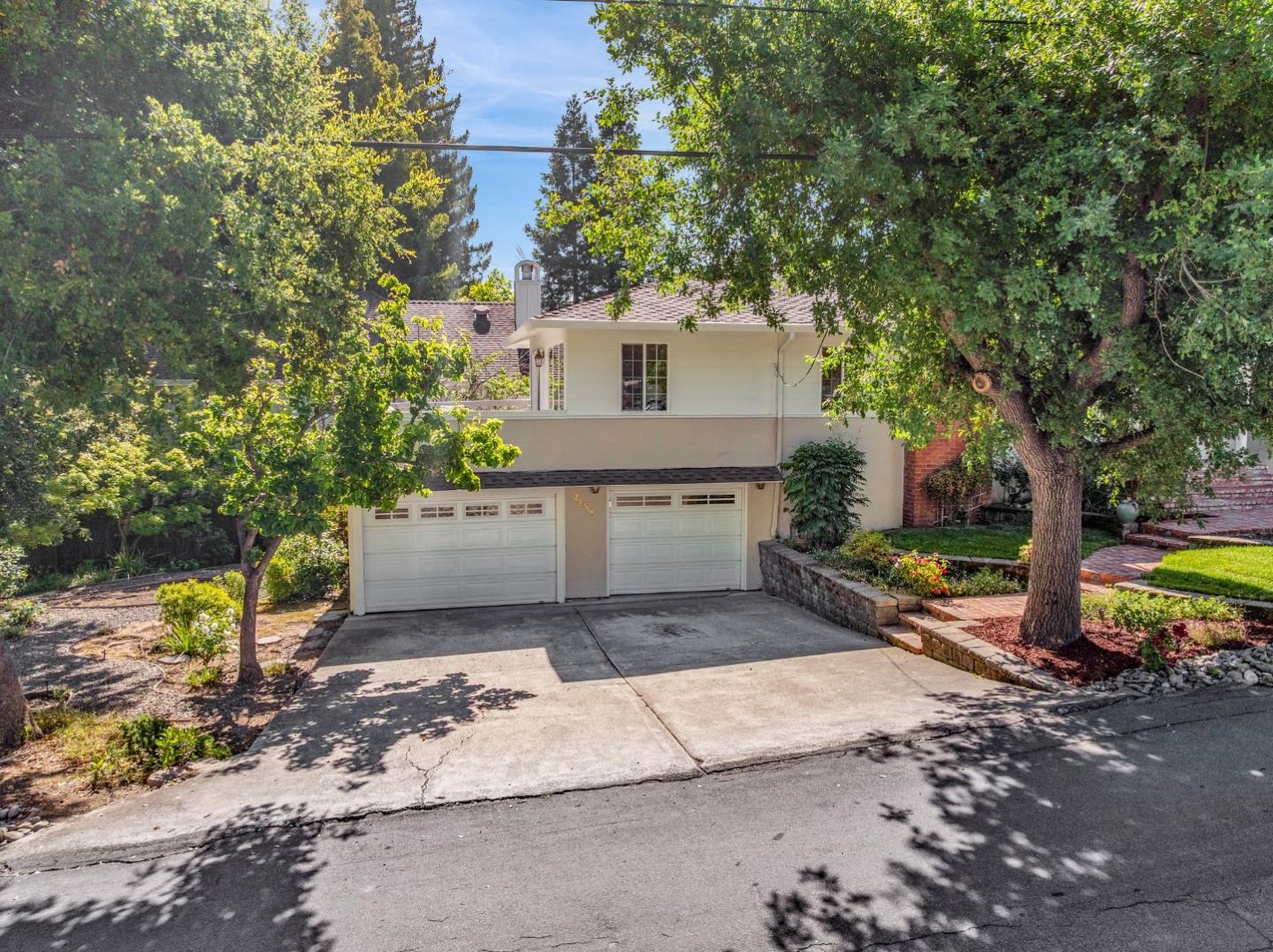 Detail Gallery Image 51 of 63 For 23951 Spalding Ave, Los Altos,  CA 94024 - 4 Beds | 2 Baths