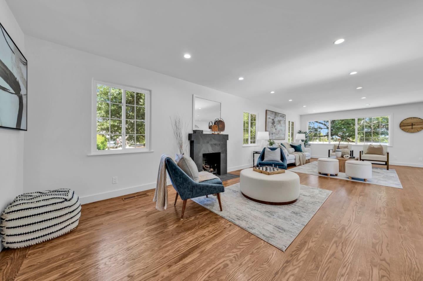Detail Gallery Image 9 of 63 For 23951 Spalding Ave, Los Altos,  CA 94024 - 4 Beds | 2 Baths