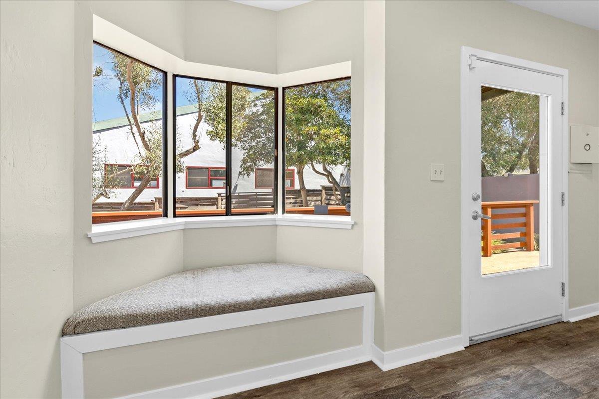 Detail Gallery Image 13 of 31 For 182 El Dorado St, Monterey,  CA 93940 - – Beds | – Baths