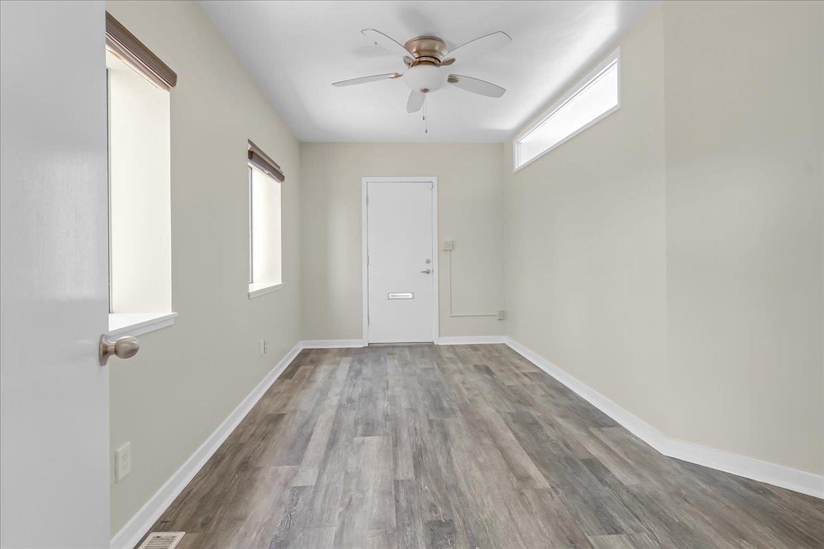 Detail Gallery Image 19 of 31 For 182 El Dorado St, Monterey,  CA 93940 - – Beds | – Baths