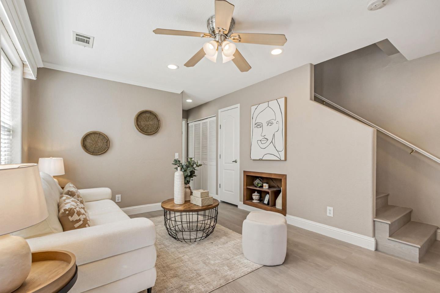 Detail Gallery Image 5 of 35 For 14685 Oka Rd #11,  Los Gatos,  CA 95032 - 3 Beds | 2 Baths